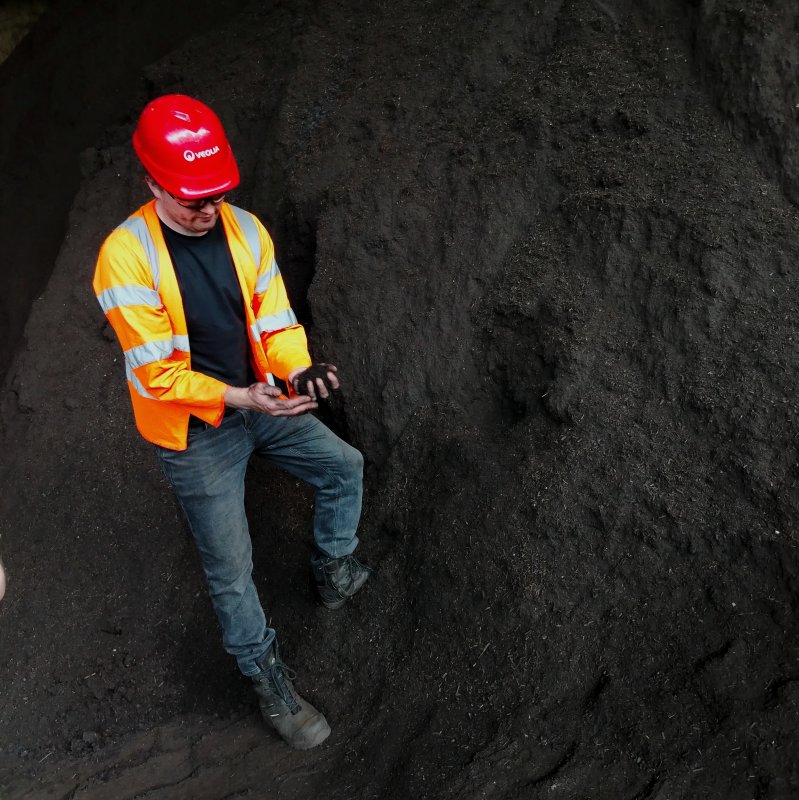 Pro-Grow 8T LOOSE COMPOST SOIL CONDITIONER DELIVERED IN NOTTINGHAMSHIRE